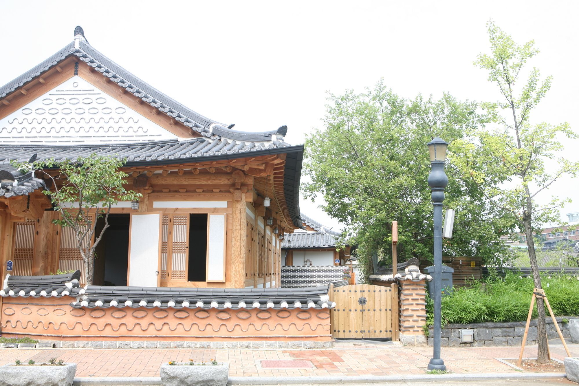 Sarangnamoo Hanok Guesthouse Jeonju Extérieur photo